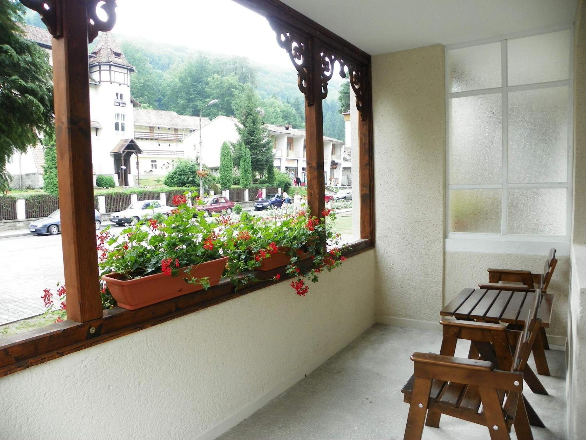Hotel Muresul Health Spa Совата Экстерьер фото