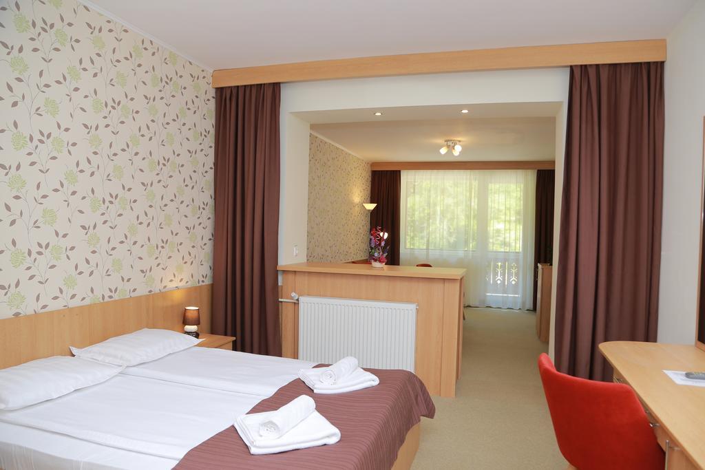 Hotel Muresul Health Spa Совата Экстерьер фото